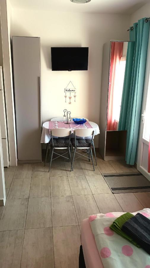 Villa Dora ##2 ツリクヴェニツァ エクステリア 写真